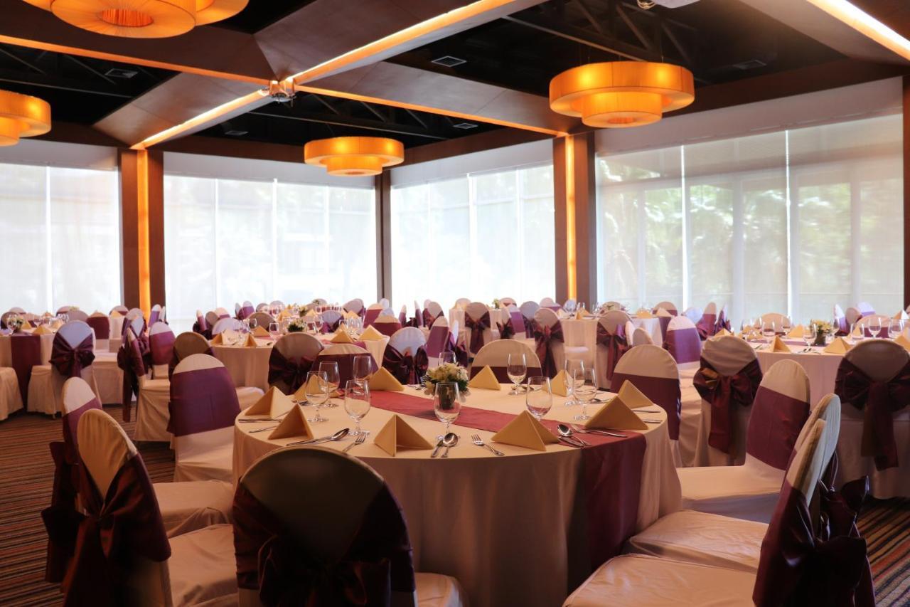 Wyndham Sea Pearl Resort, Phuket Patong Exteriér fotografie The ballroom